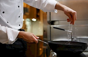 POMOĆNI KUHAR (m/ž) - A la carte restoran, Trogir Centar