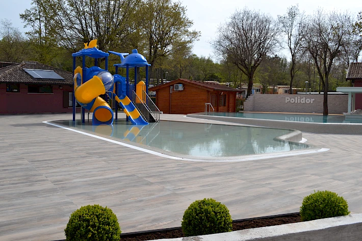 U otvorenje kampa uložili 15 milijuna kuna, a ove godine ulažu dodatnih 4,5 milijuna u bazene i luksuzne šatore